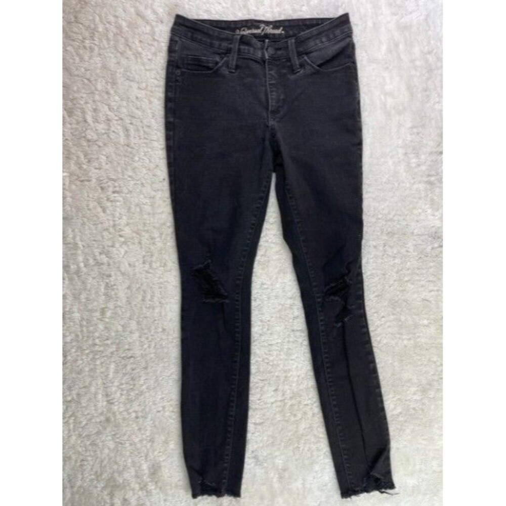 Universal Thread Size 2 25 Womens Jeans Mid Rise Skinny Distressed Black Raw Hem